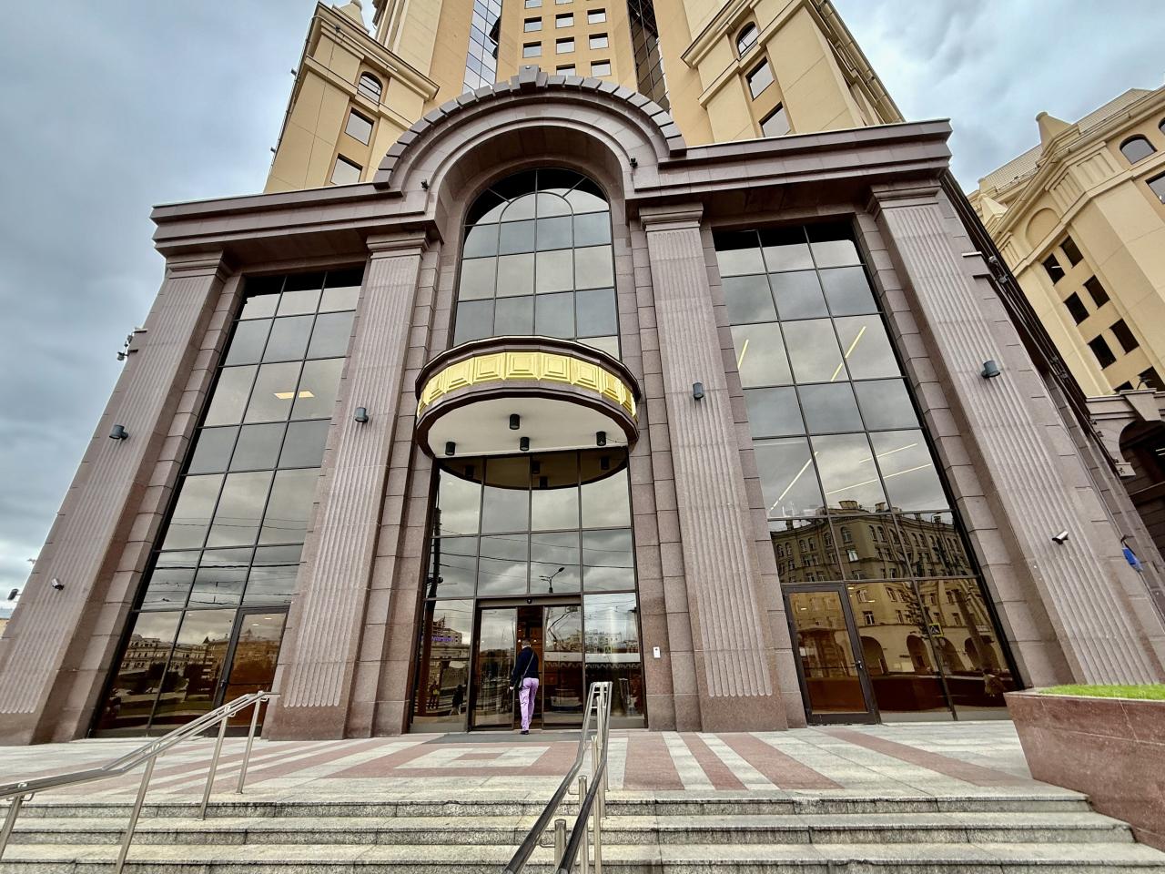 Павелецкая плаза, м. Тульская, офисы от 120 до 1800 м², фото объекта