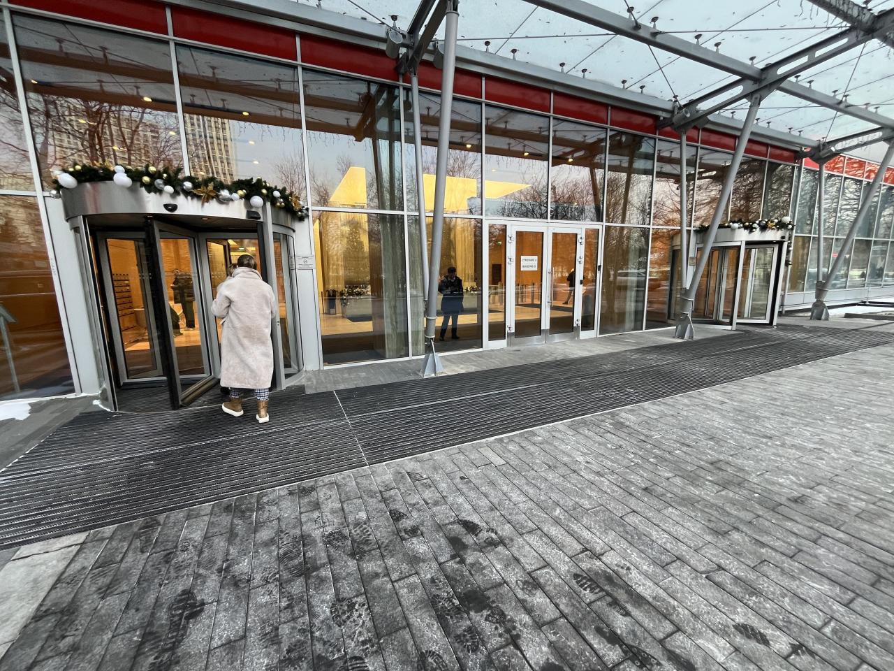 Бизнес-центр «Кругозор», м. Калужская, офисы от 230 до 3200 м², фото объекта