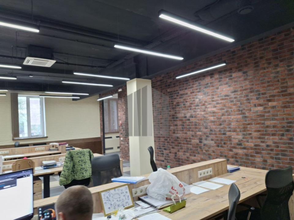Офис 231 м², Бизнес-центр «Салют», м. Менделеевская, фото 5
