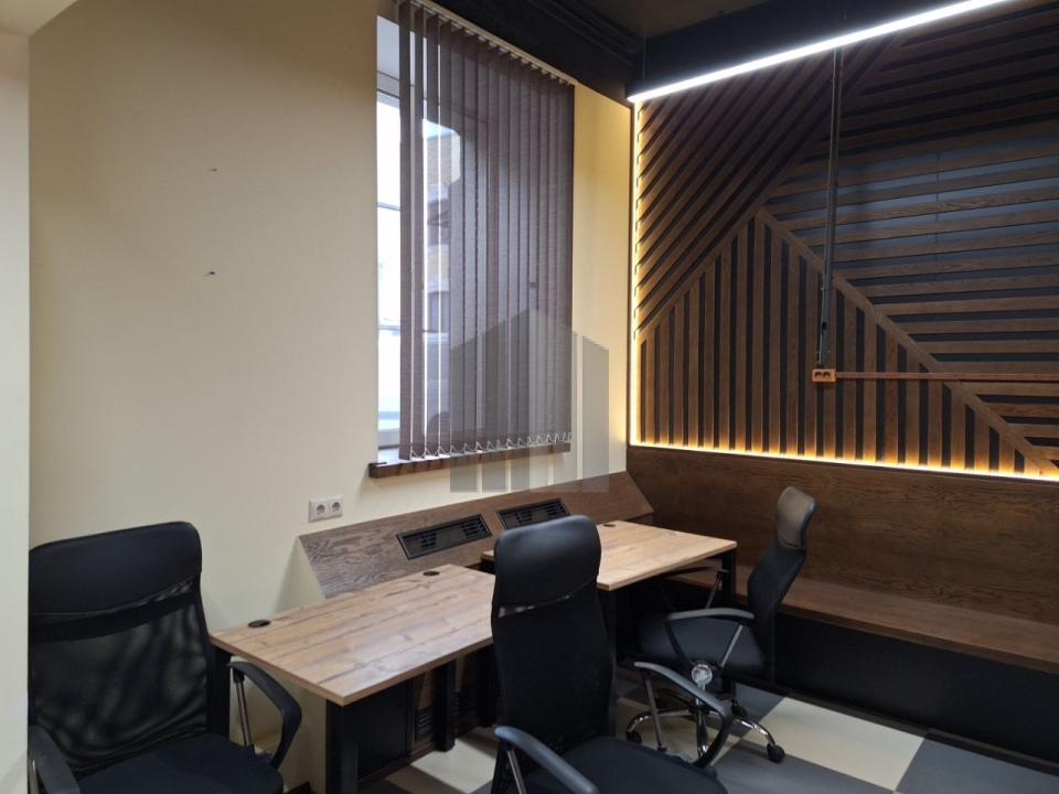 Офис 231 м², Бизнес-центр «Салют», м. Менделеевская, фото 8