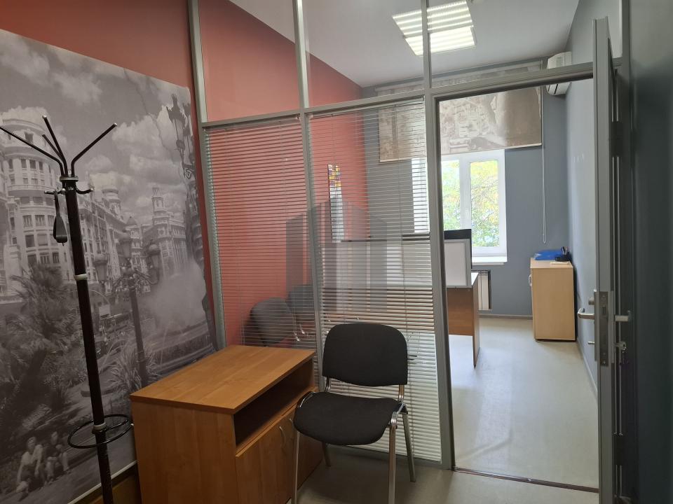 Офис 156 м², Земляной вал улица 7, м. Чкаловская, фото 4