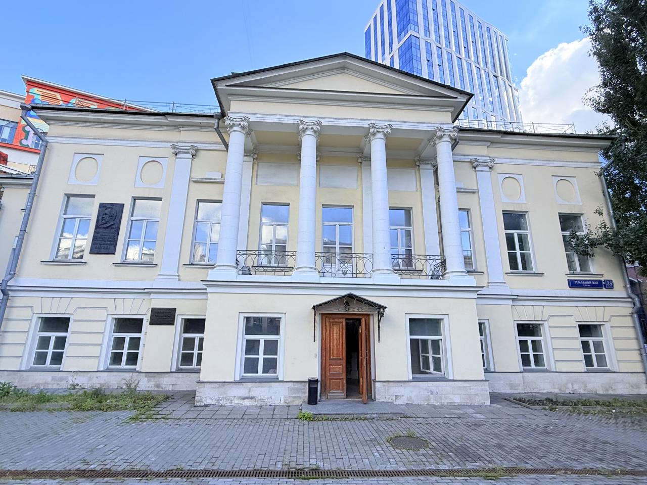 Земляной вал улица 35с1, м. Чкаловская, офисы от 245 до 1248 м², фото объекта