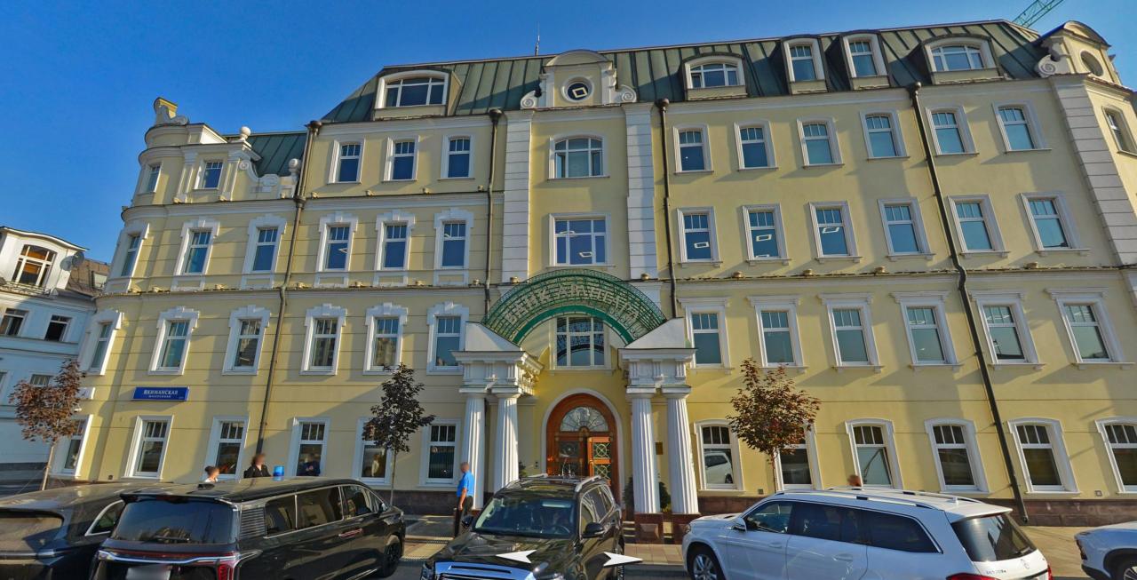 Александр хаус, м. Полянка, офисы от 141 до 2980 м², фото объекта