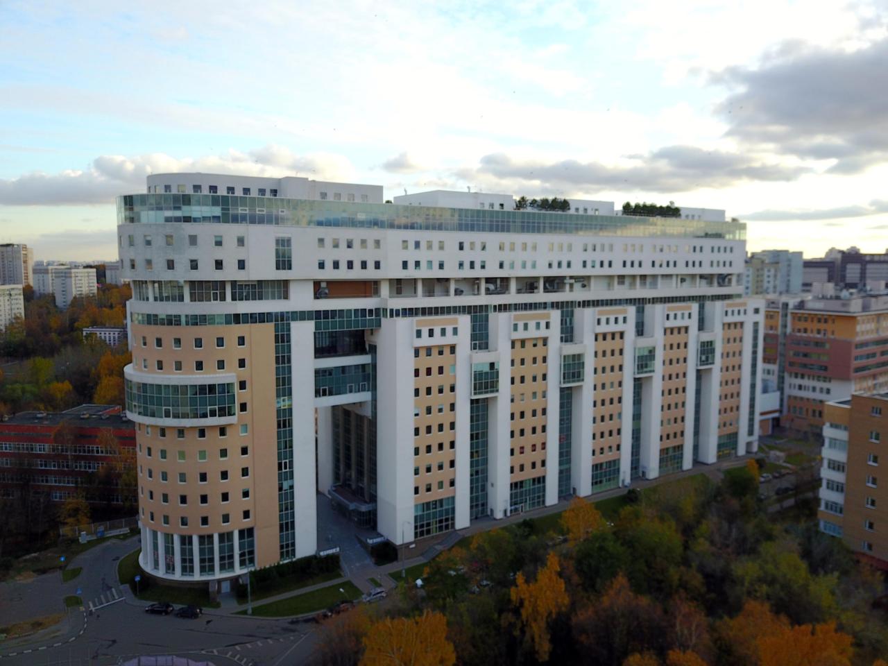Бизнес-центр «9 акров 2», м. Калужская, офисы от 112 до 5745 м², фото объекта